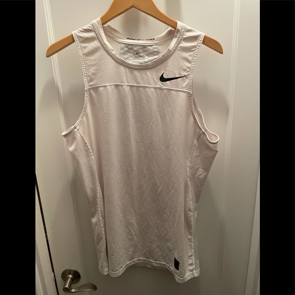 White Nike Pro Combat Workout Tank size M